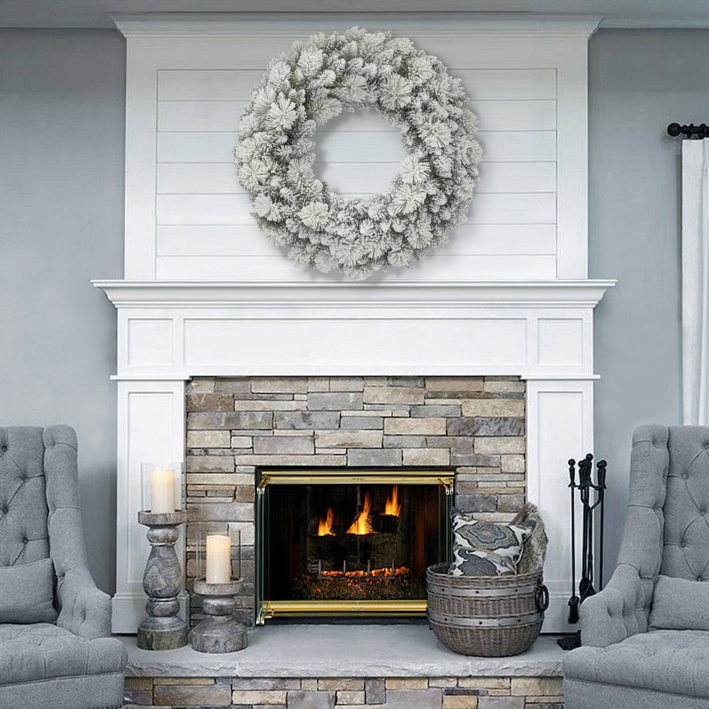 32" Flocked Spruce Wreath