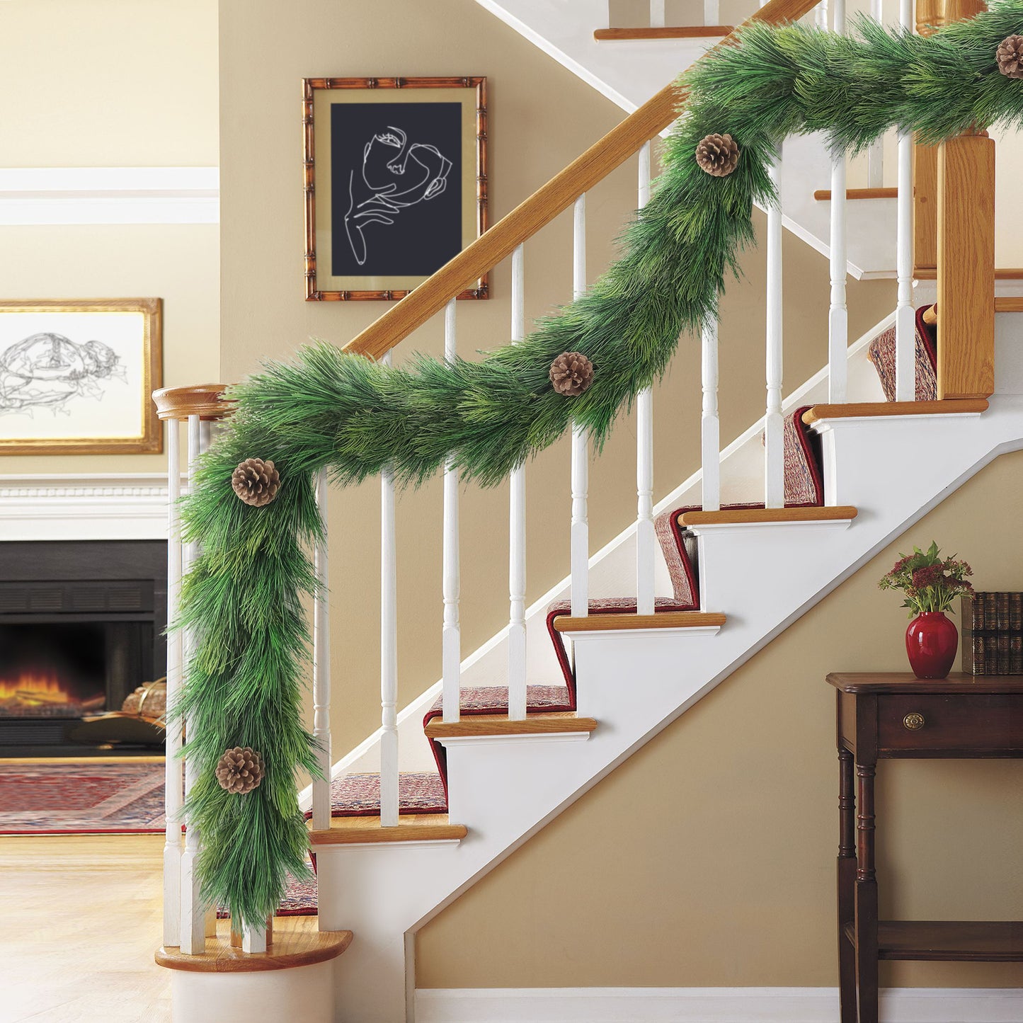 9ft x 10" Hardneedle Garland With Pinecones, 102 Branch Tips