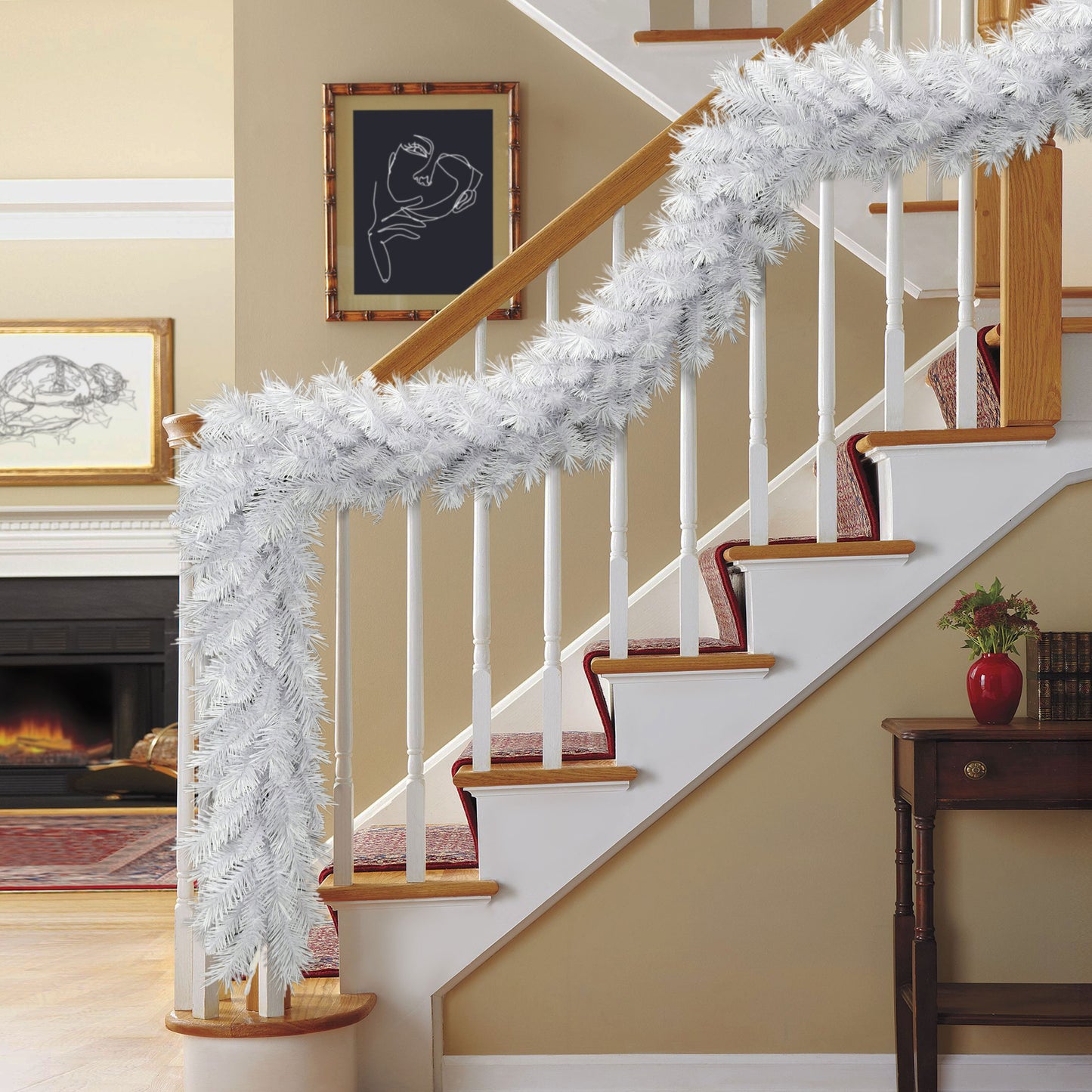 9ft x 10" White Round Velley Pine Ganland, 220 Branch Tips