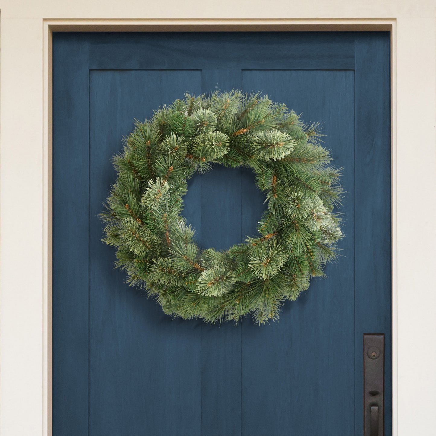 24" Teton Pine Wreath, 105 Branch Tips
