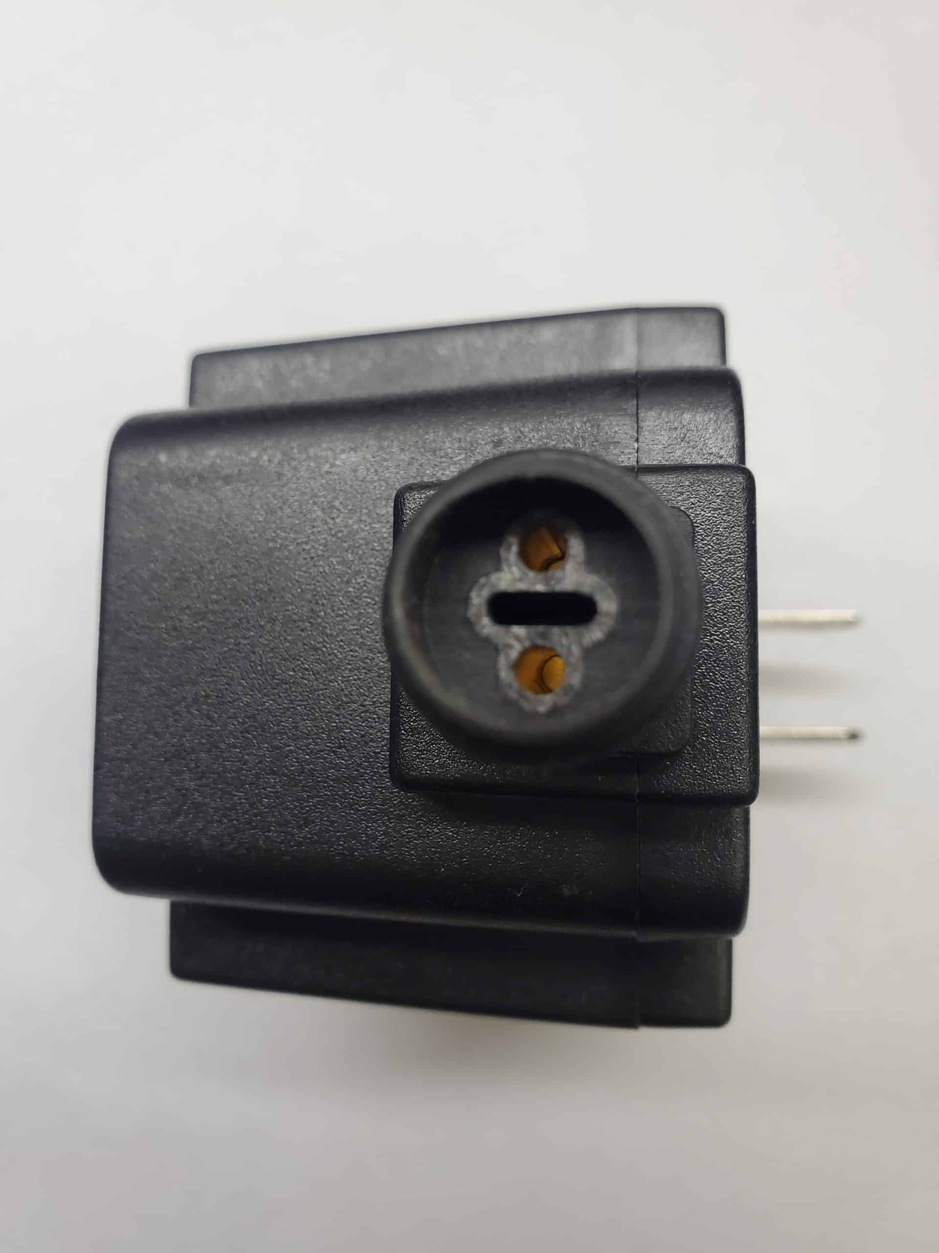 AC Adapter: XY-24100AUO