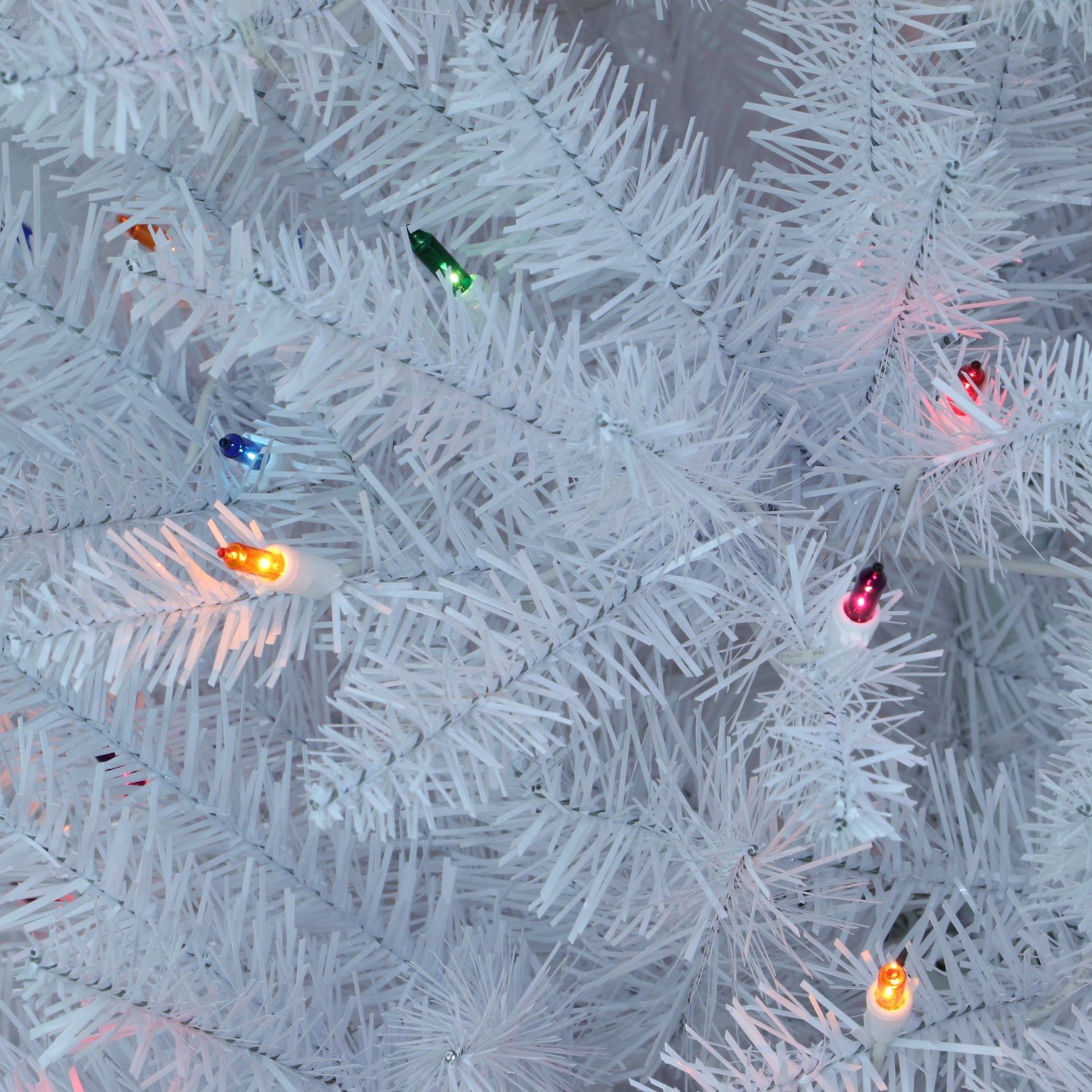 4.5 / Clear/Multi Incandescent / White