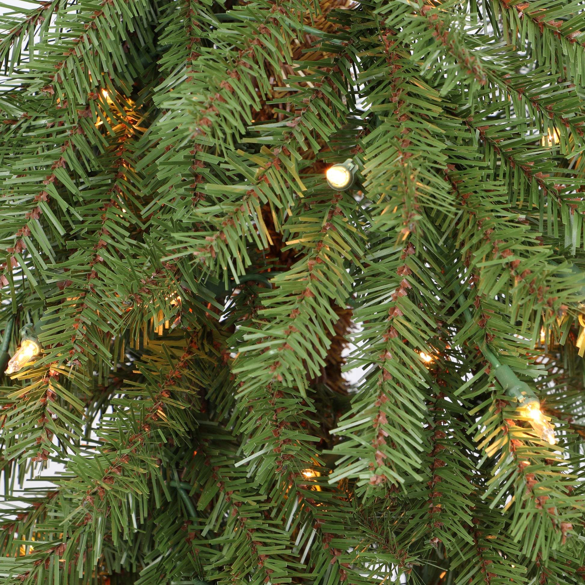 7 / Clear Incandescent / Green