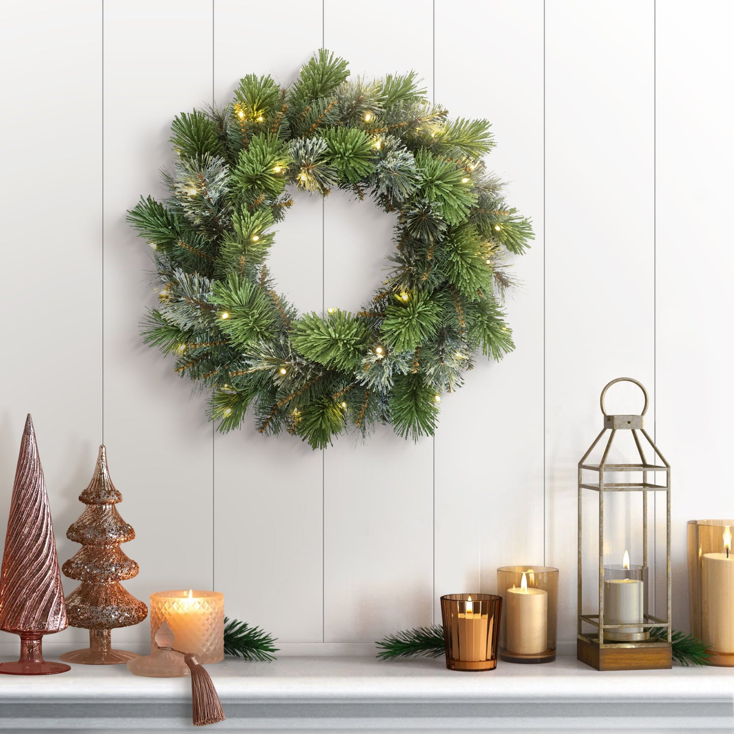 24" Pre-lit B/O Oklahoma Pine Wreath, 90 Branch Tips, 35 Warm White LED Lights