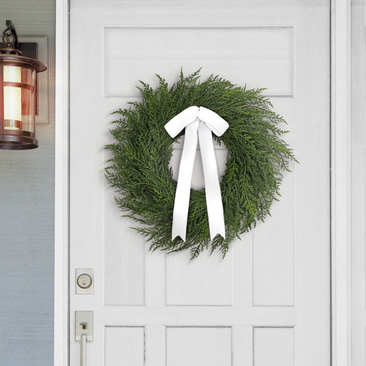 22" Cypress Wreath Wreath, 117 Branch Tips