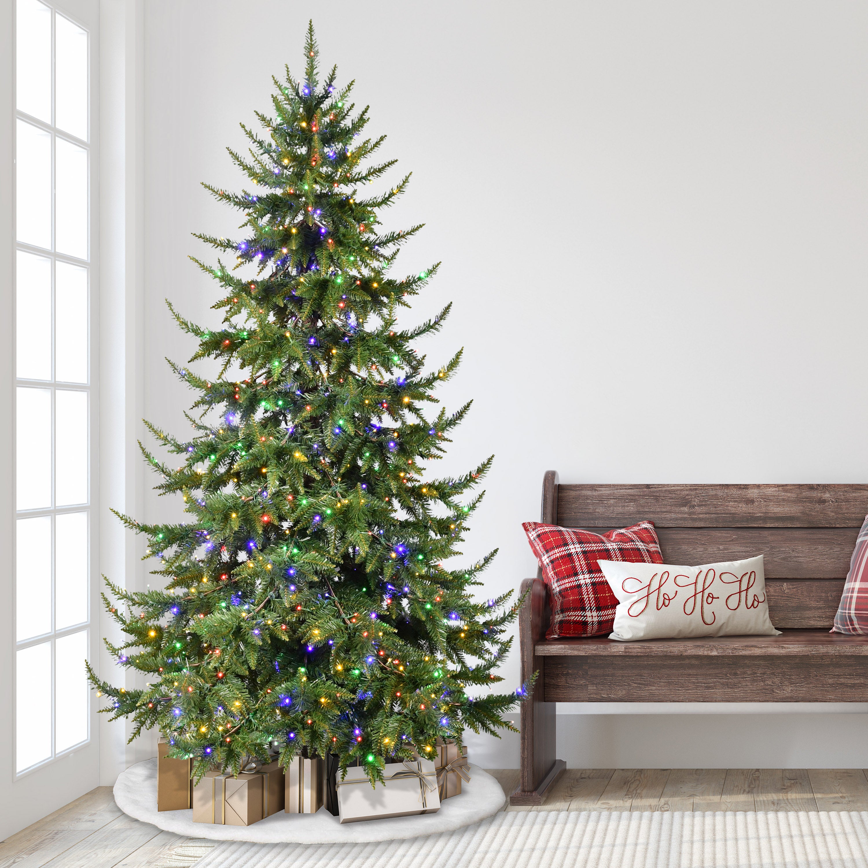 7.5 ft Pre-Lit Classic Spruce Tree | Puleo Christmas Trees – puleointl