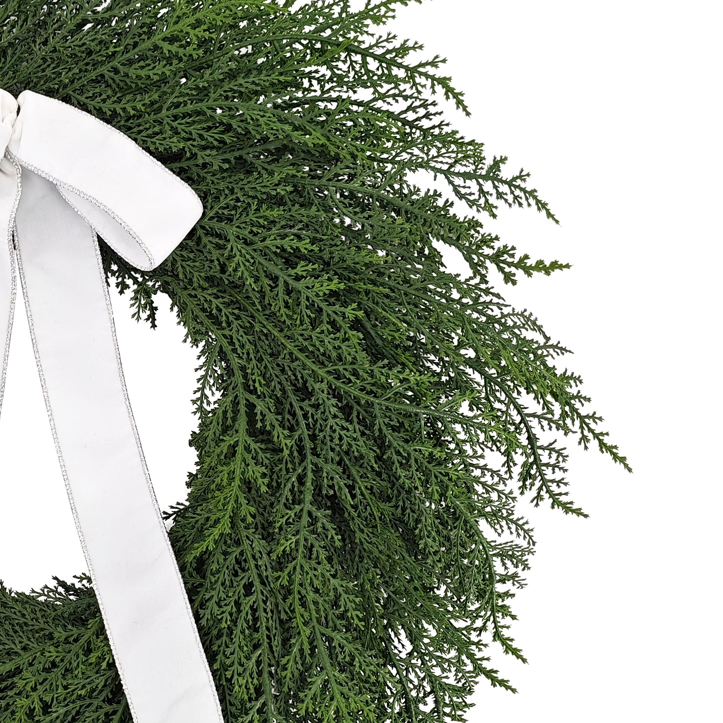 22" Cypress Wreath Wreath, 117 Branch Tips